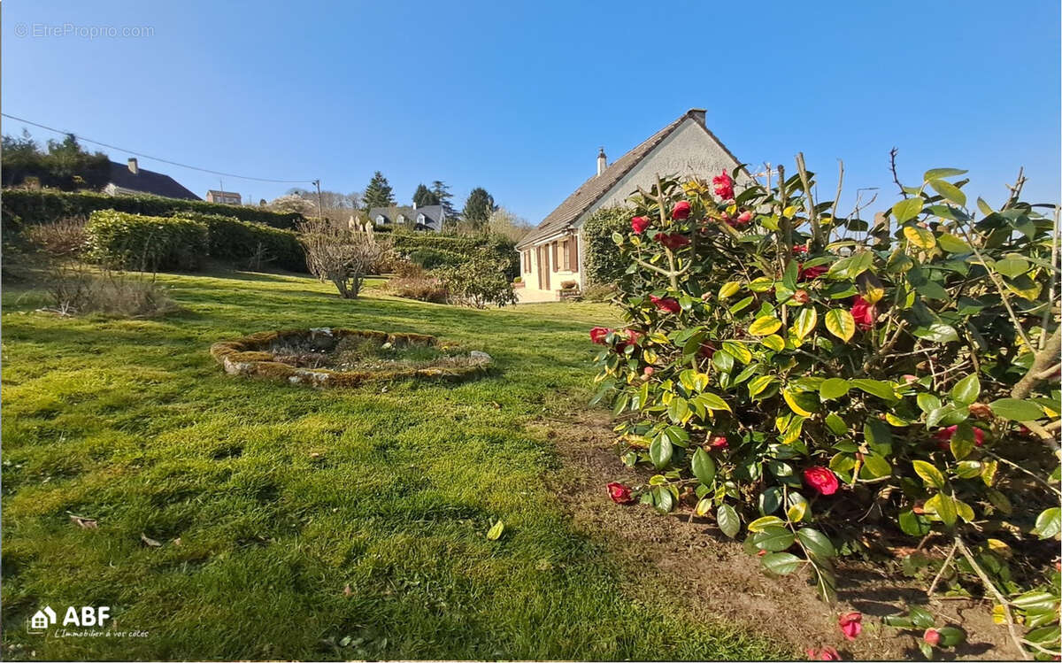 Maison à MANEHOUVILLE