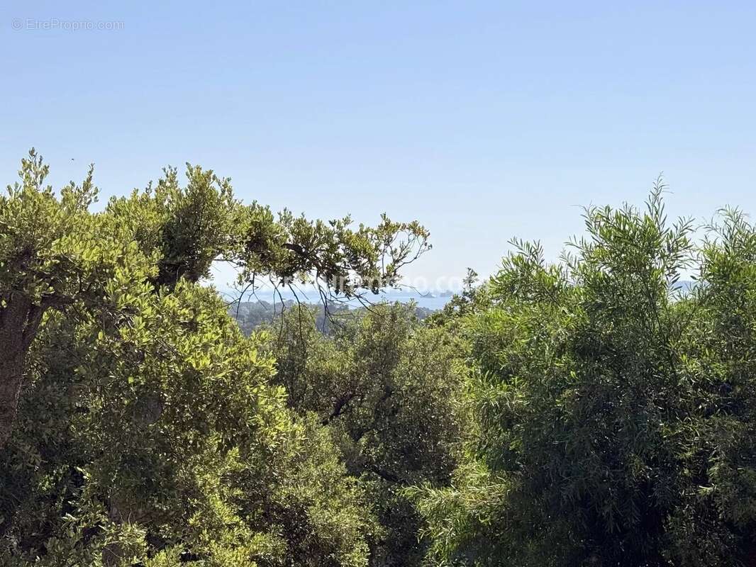 Appartement à GRIMAUD