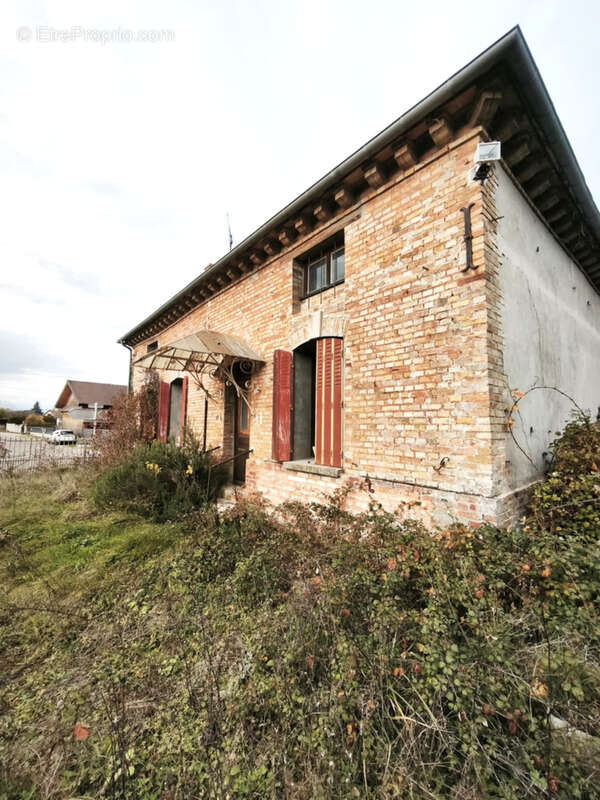 Maison à COURTERANGES