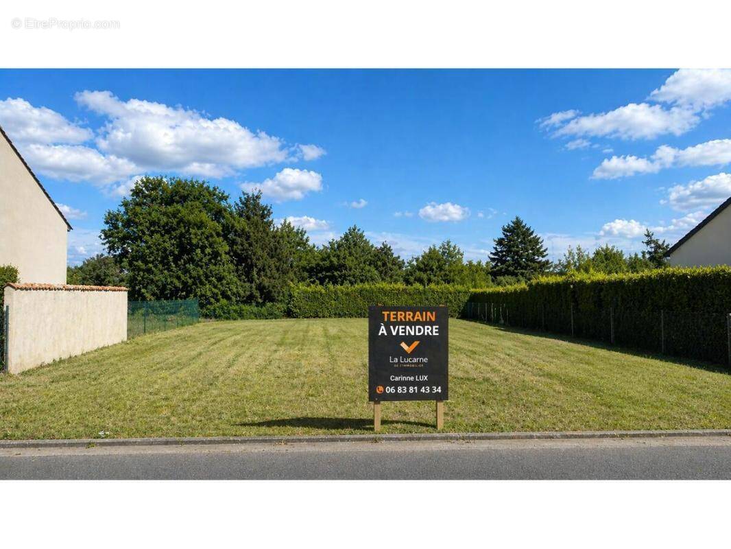 Terrain à PONT-SAINTE-MAXENCE