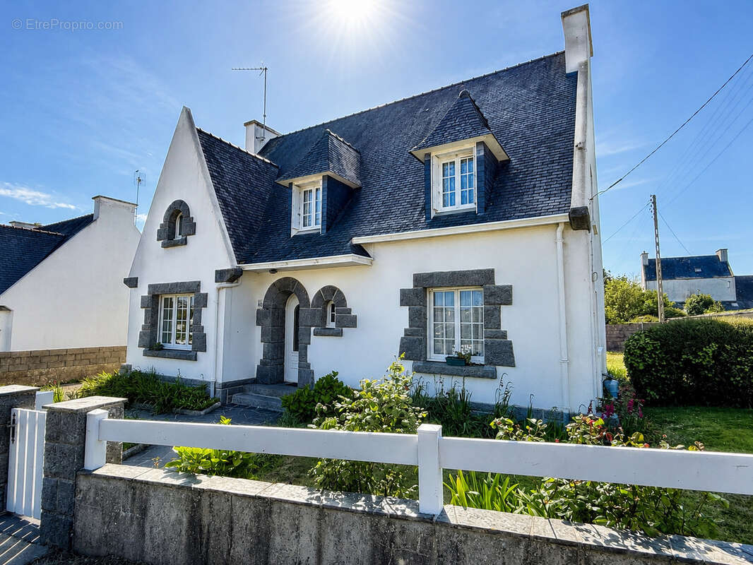 Maison à AUDIERNE