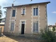 Maison à SAINT-SECONDIN