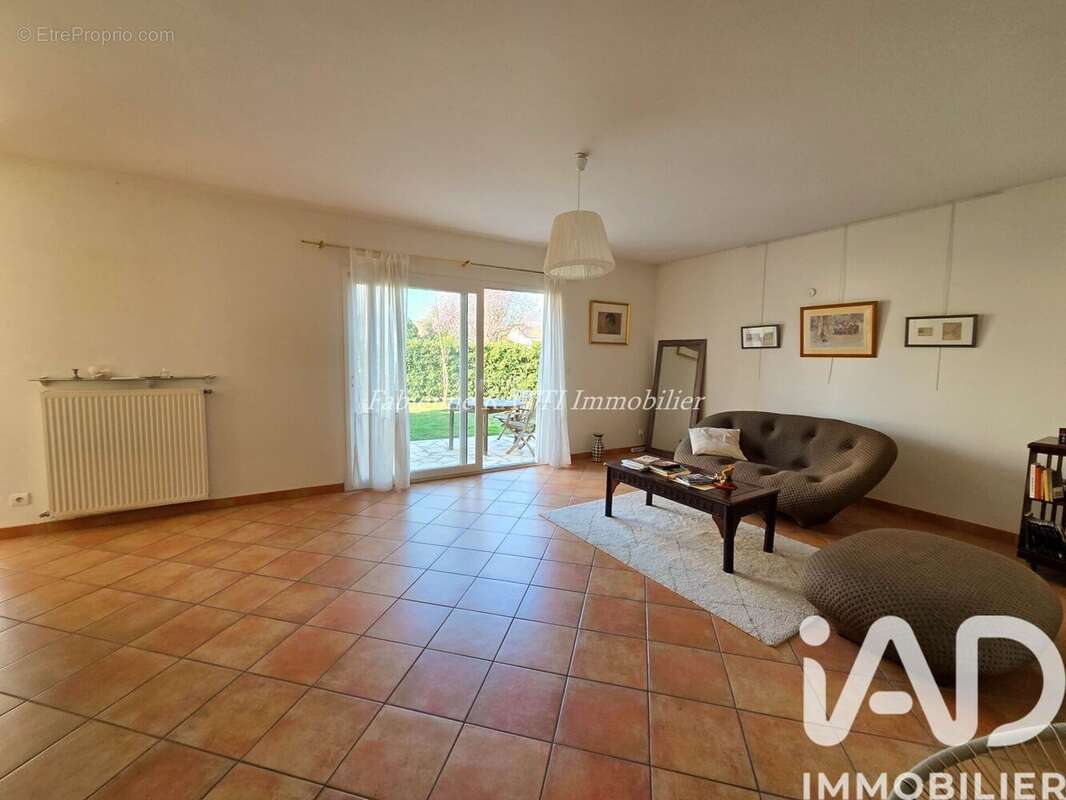 Photo 8 - Maison à CARRIERES-SUR-SEINE