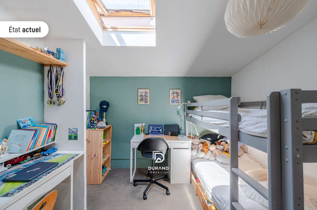 Appartement à MARSEILLE-6E