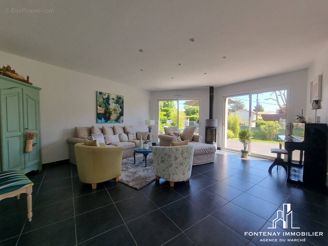 Maison à L&#039;ORBRIE