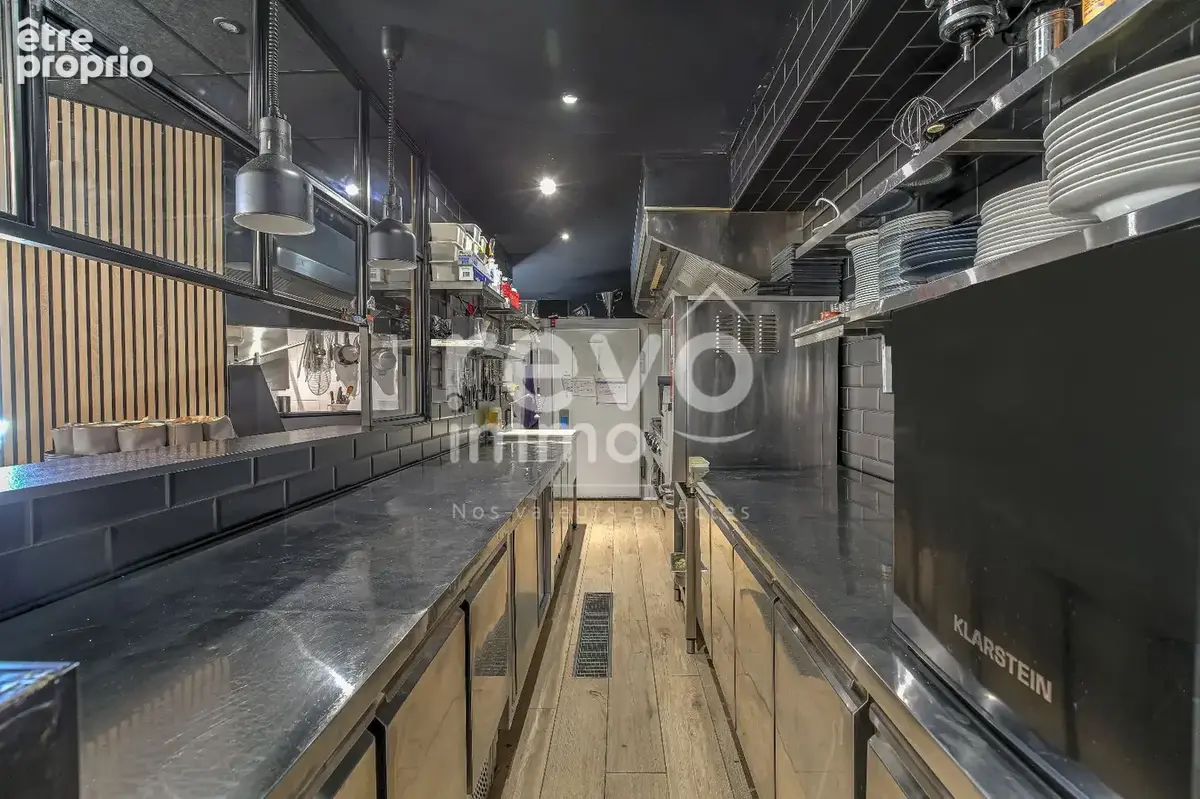 Fonds de commerce restaurant  CA 542 K  140 places  grande terrasse  faible loyer - photo 10
