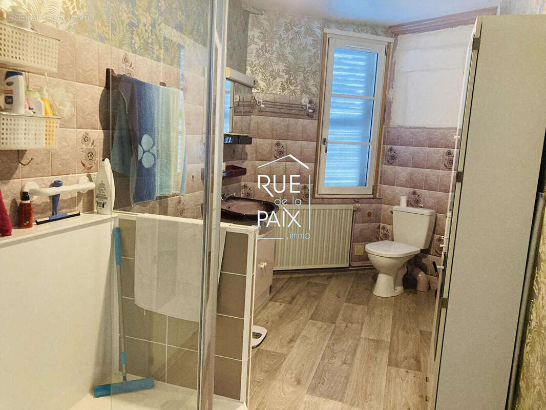 Maison à CHATELLERAULT