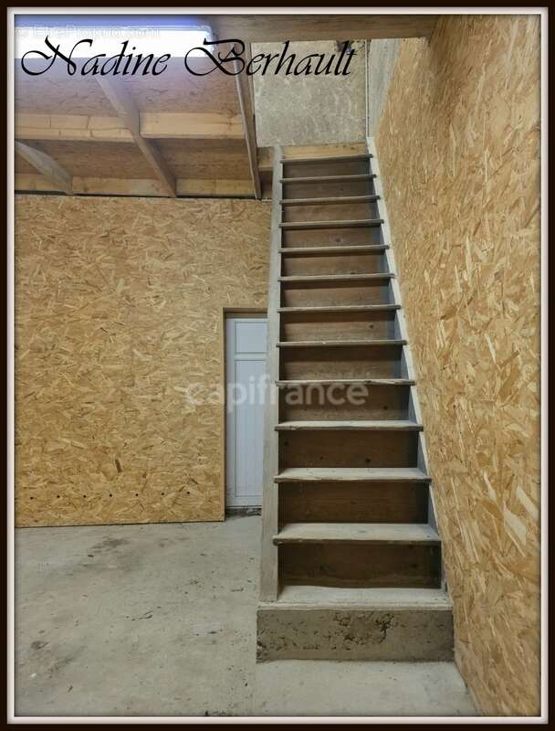 Maison à FERRIERES-EN-GATINAIS