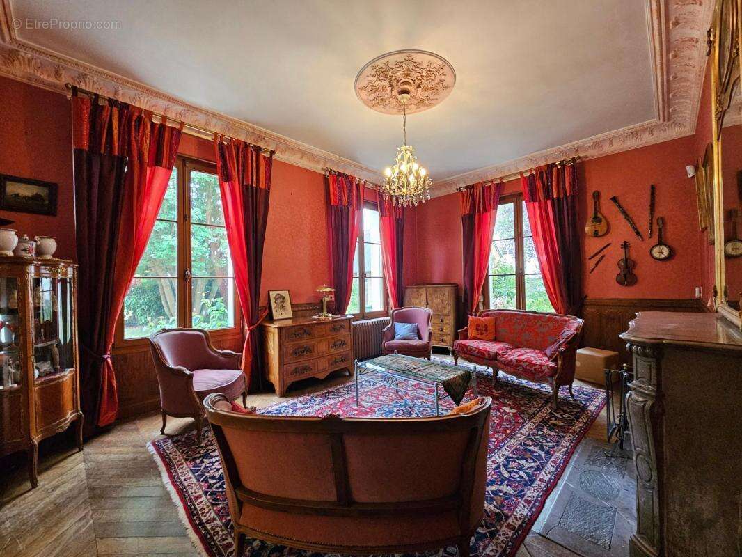 Maison à BEAUMONT-SUR-SARTHE