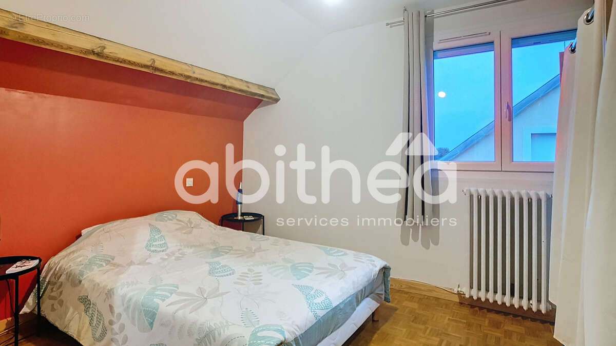 Maison à SAINT-PARRES-AUX-TERTRES