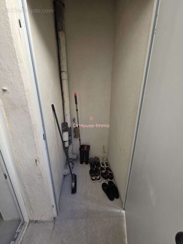 Appartement à MARSEILLE-2E