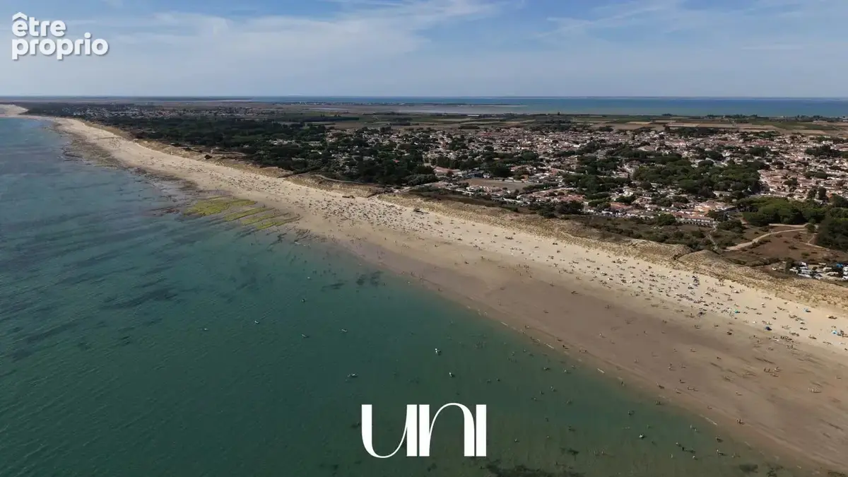 Maison 6 pièces de 277 m2 avec piscine et dépendance - Le-Bois-Plage-en-Ré - photo 20