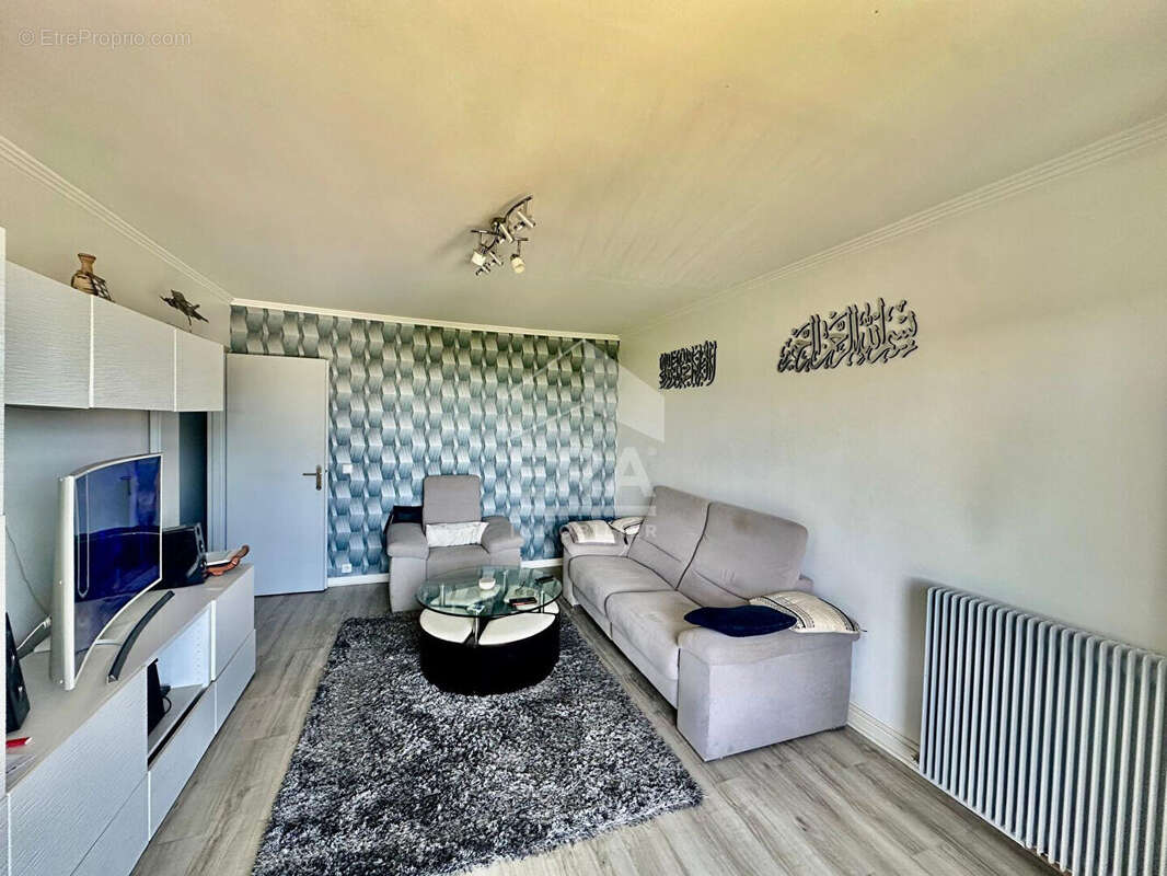 Appartement à MONTIGNY-LES-CORMEILLES
