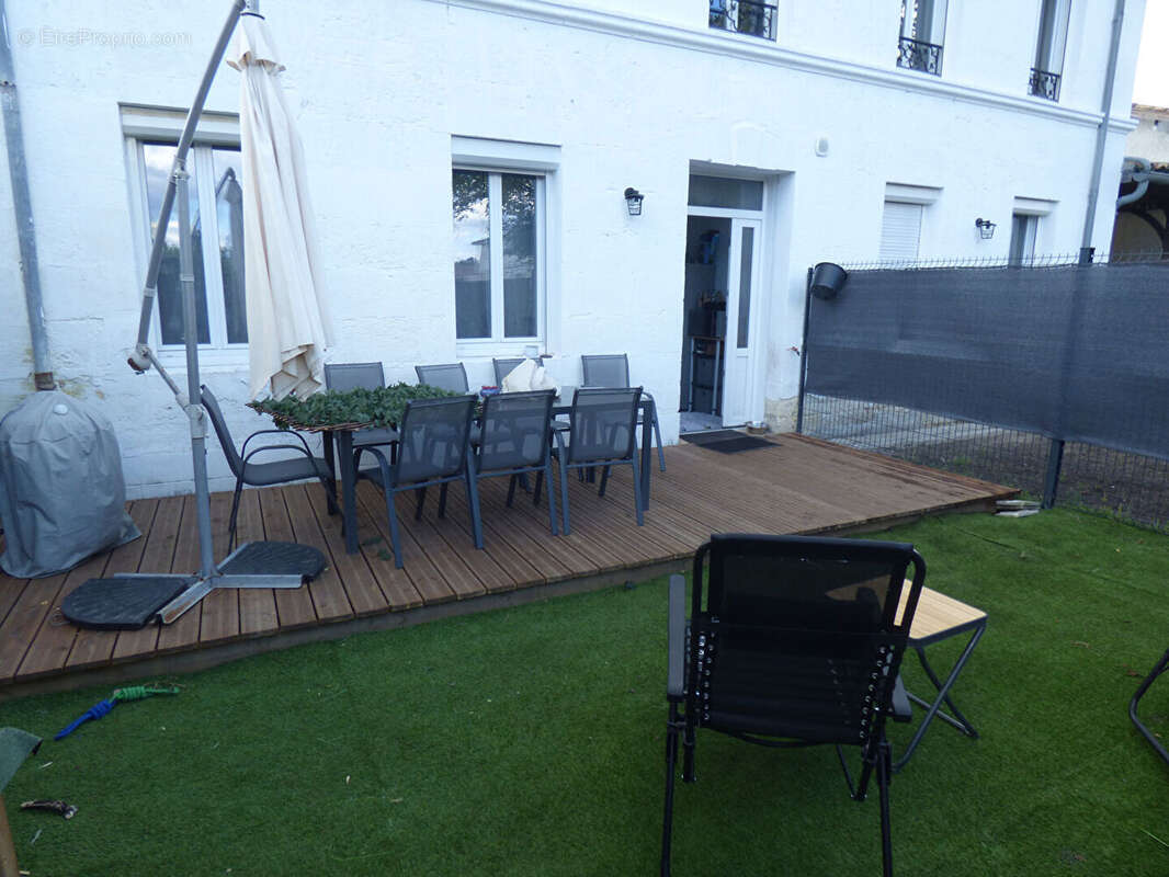 Appartement à LE BARP