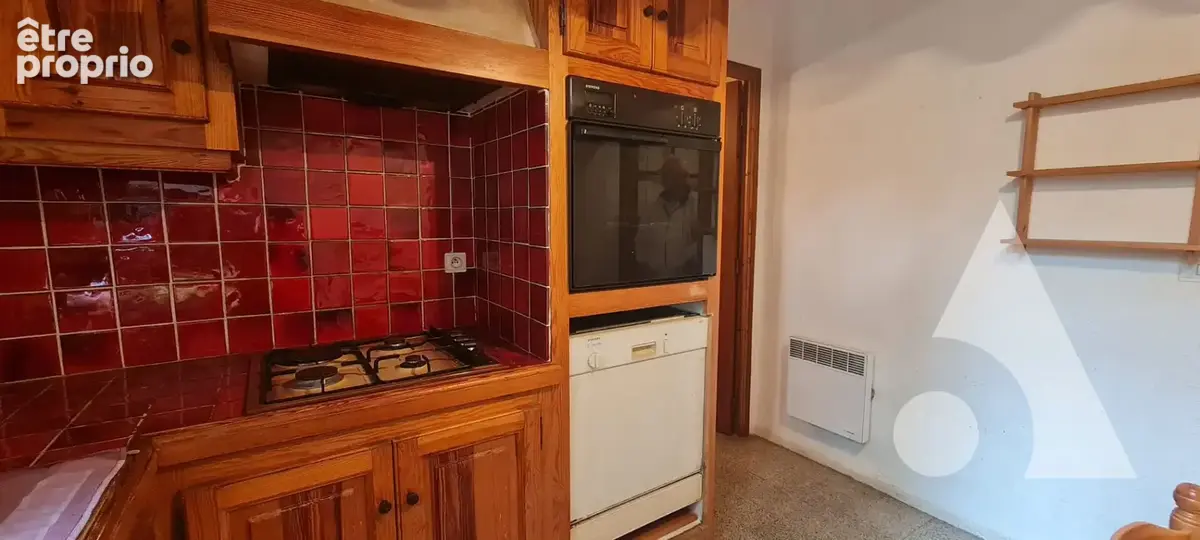 Villecroze, Maison  de village 8 pièces 143m², cour intérieure - photo 6