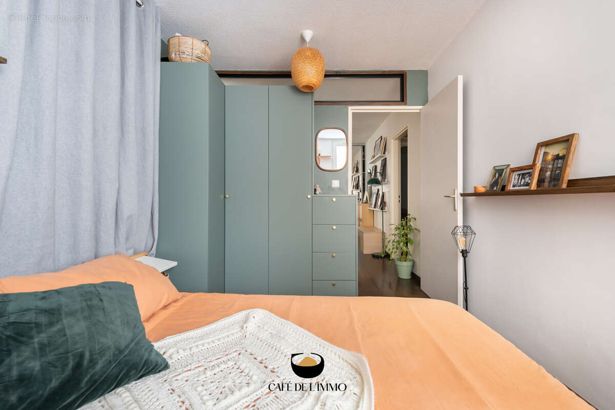 Appartement à MARSEILLE-6E