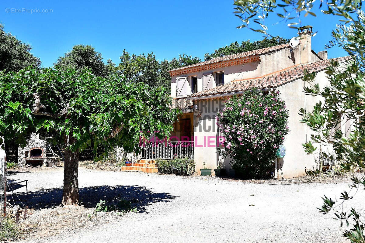 Maison à SARRIANS