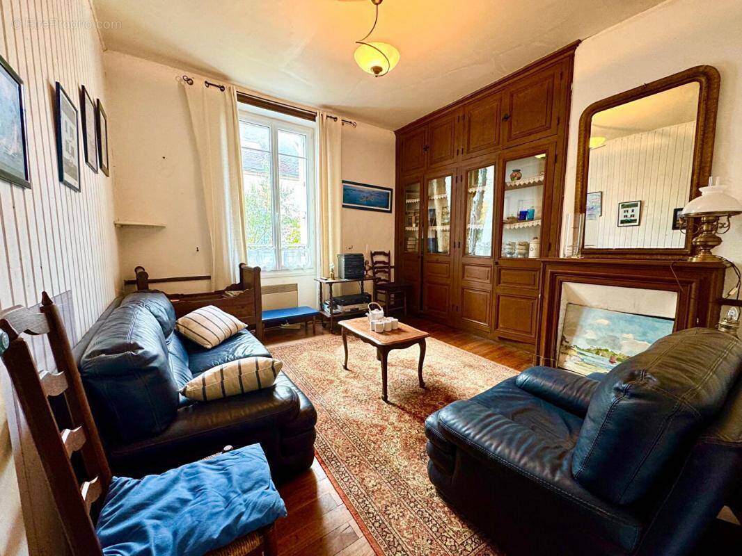 ILE-AUX-MOINES - Un pied-à-terre au coeur du bourg - photo 1