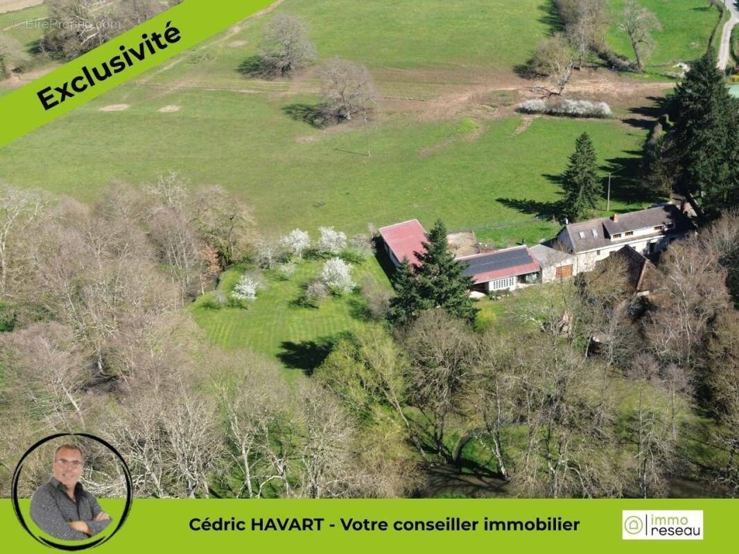 Maison à LIGNAC