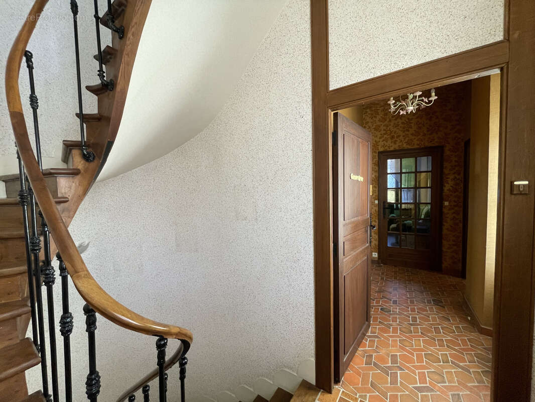 Maison à BONNY-SUR-LOIRE