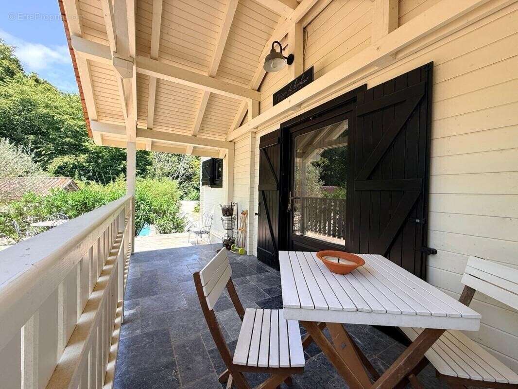 Maison à COURSAC