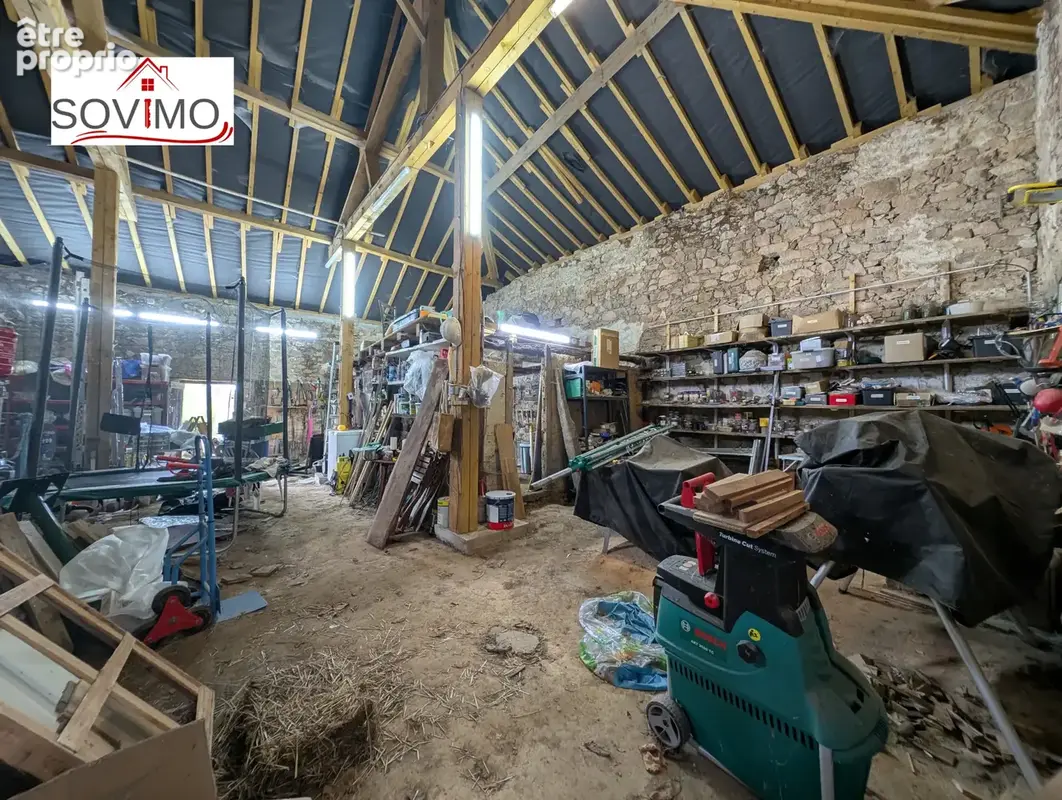 Belle maison de campagne indépendante en pierre, rénovée, grange et terrain attenants - photo 24