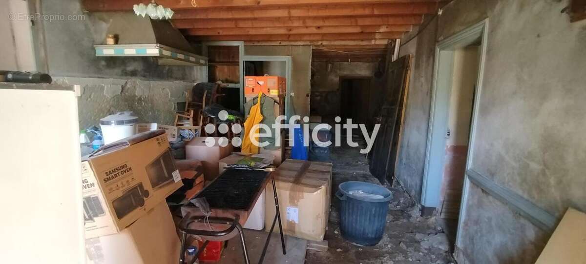 Maison 10 pièces 442 m² à vendre à Fournols (63980) - photo 15