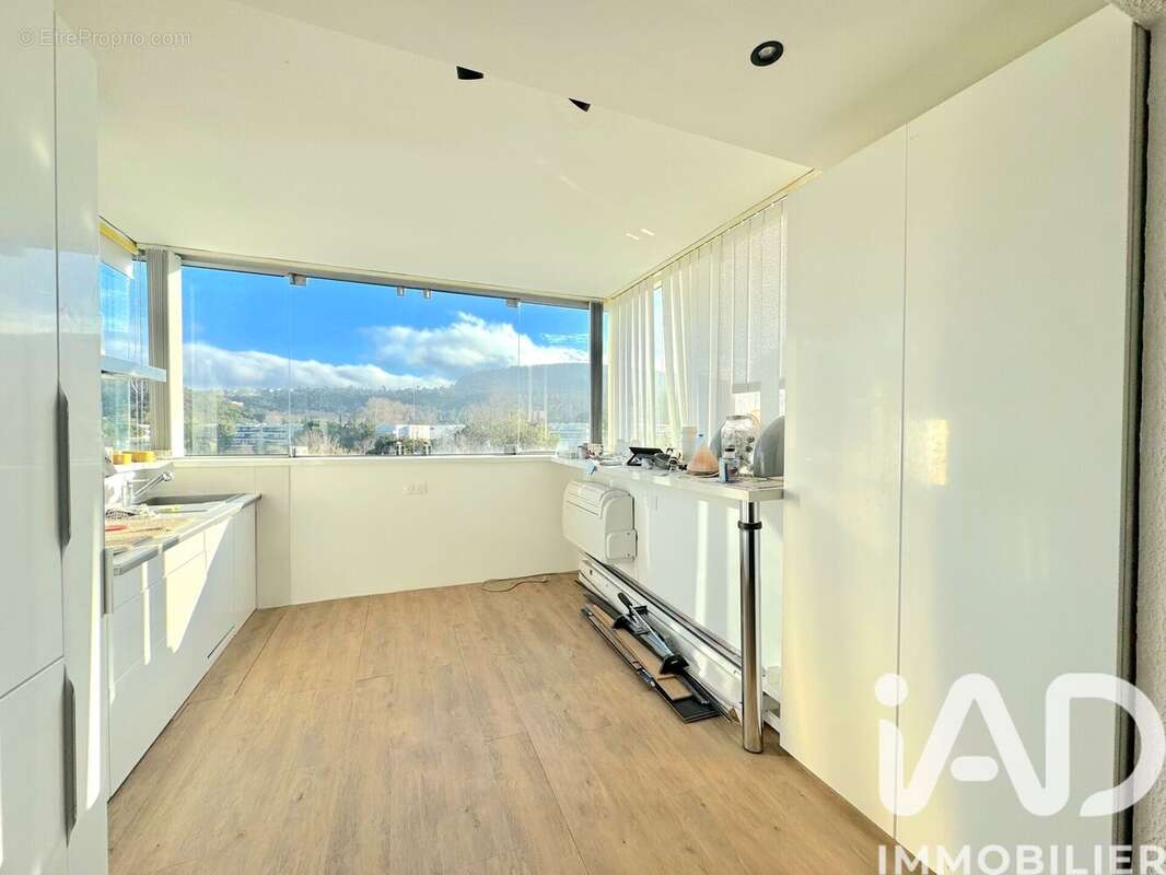 Photo 3 - Appartement à MANDELIEU-LA-NAPOULE