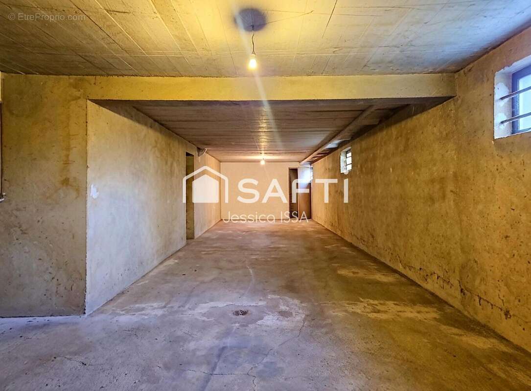 Maison 156 m² à Hombourg-Haut  - photo 9