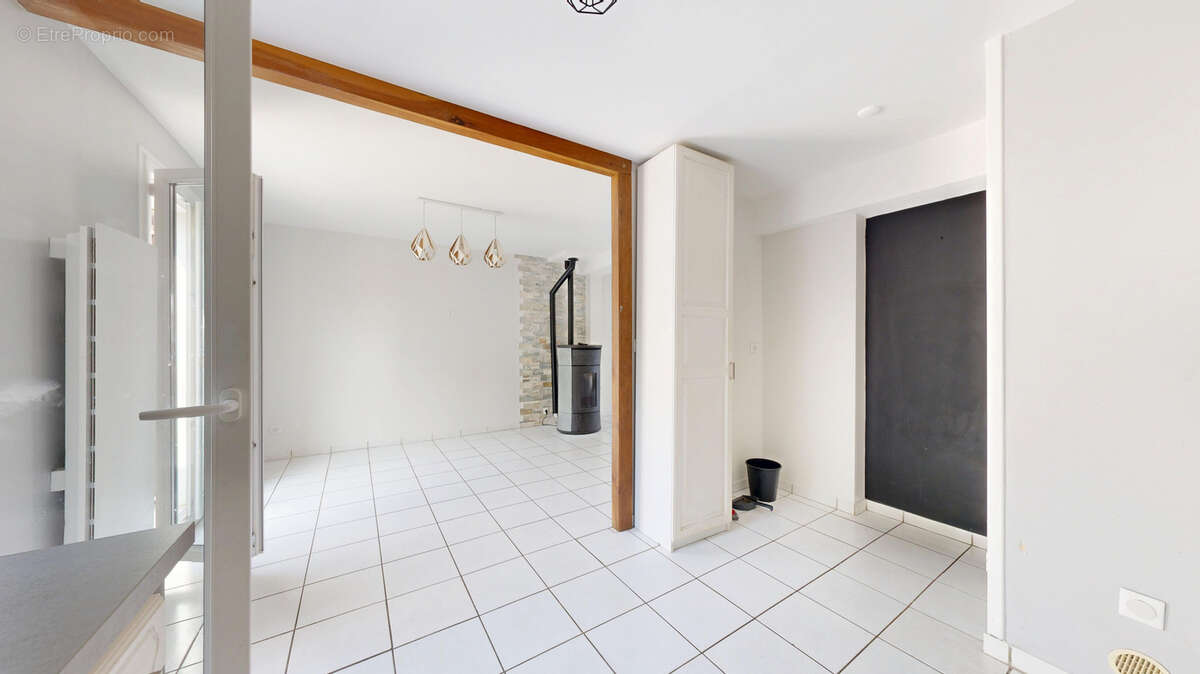 Plaisir la boissiere, maison avec jardin et garage. - photo 7
