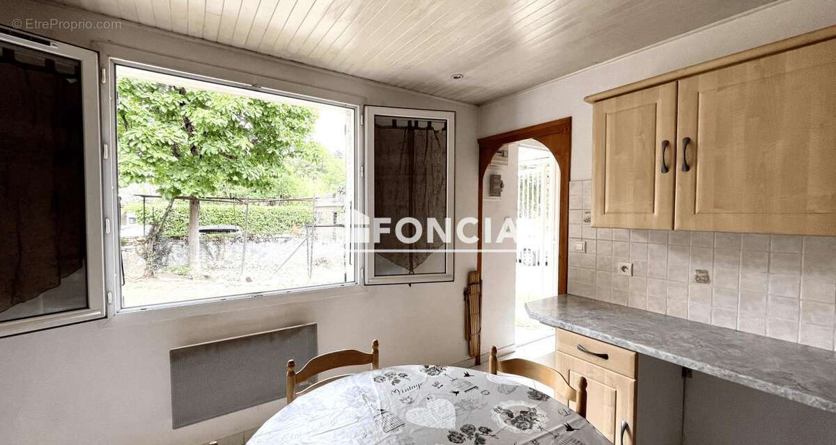 Maison à VAULNAVEYS-LE-HAUT