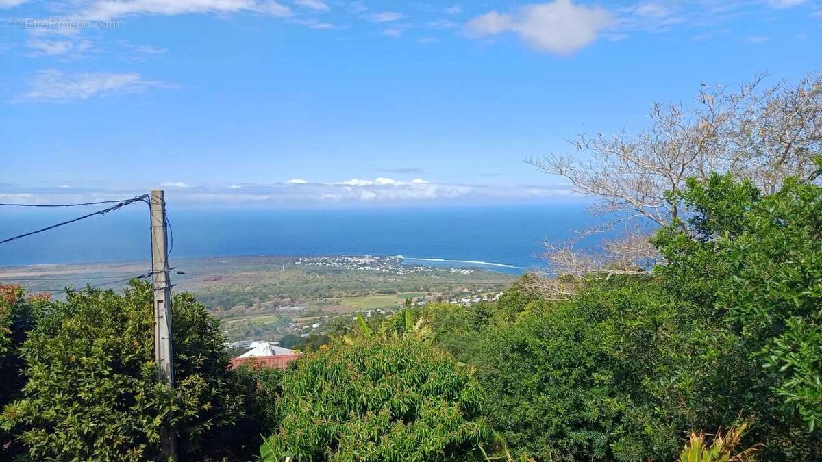 Maison à LES AVIRONS