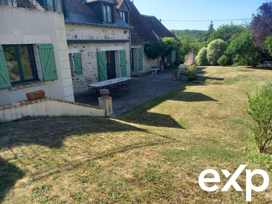 Maison à ROUZIERS-DE-TOURAINE