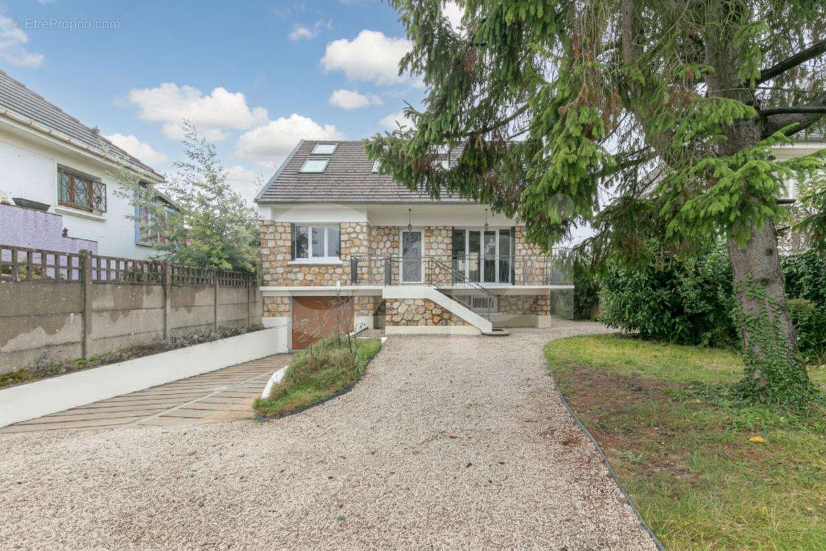 Maison à BOISSY-SAINT-LEGER