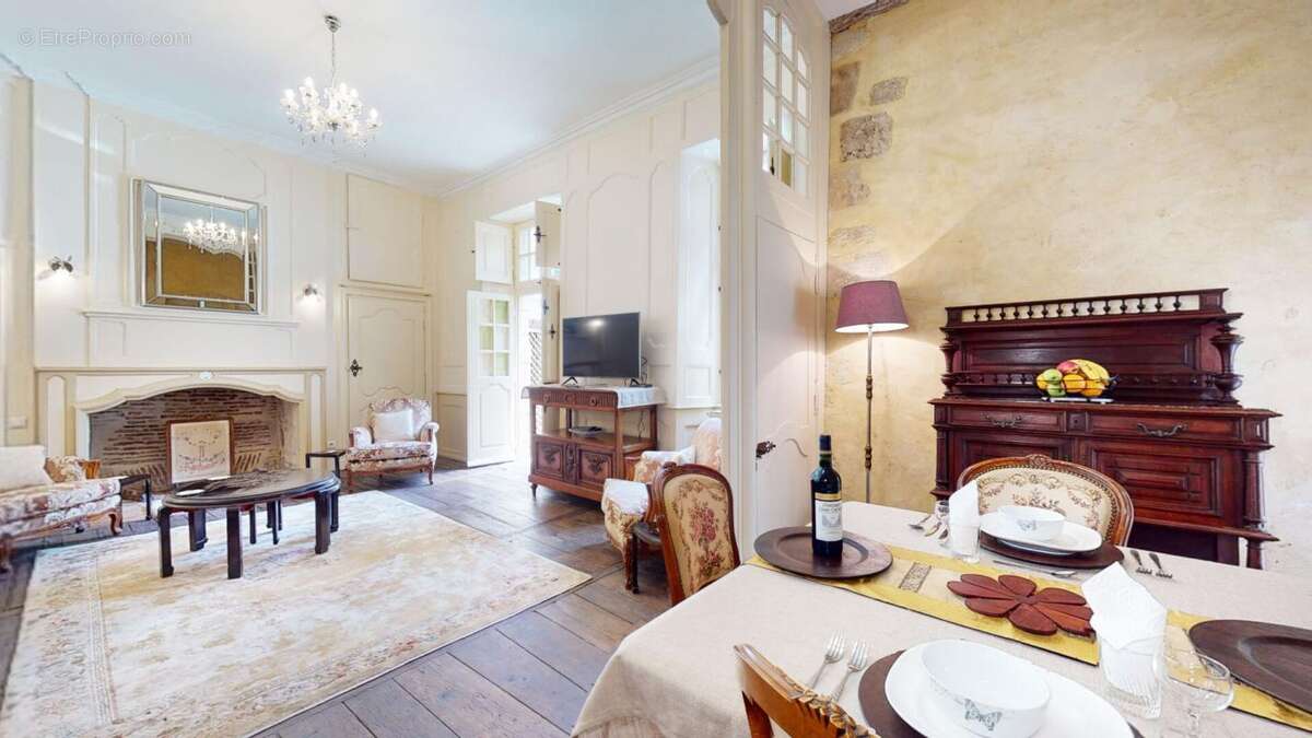 Appartement hyper centre  95 m2 dans hôtel particulier - photo 2