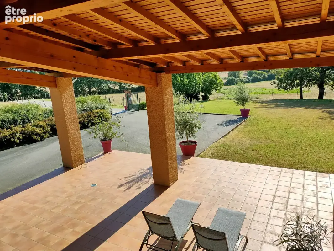 Maison 8 pièces 340 m² à vendre à Vacquiers (31340) - photo 6