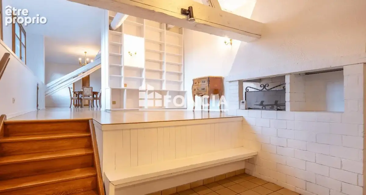 Avec son grand garage de 27 m2 environ inclus - photo 12
