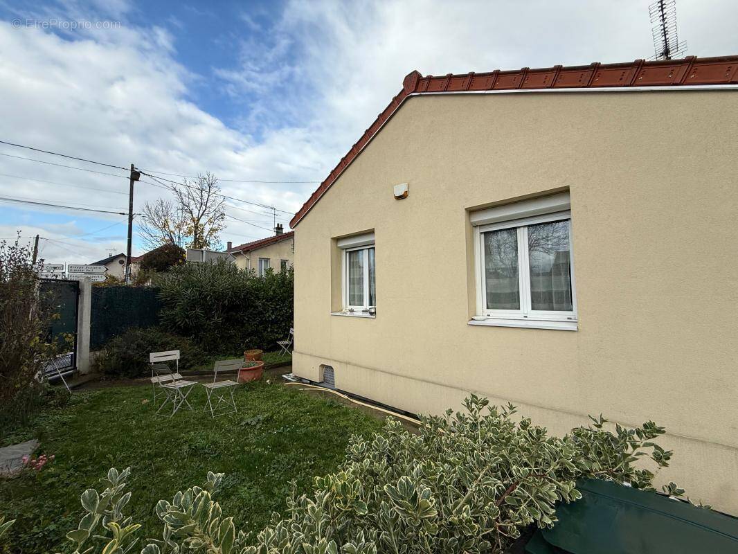 Maison à VILLEPINTE