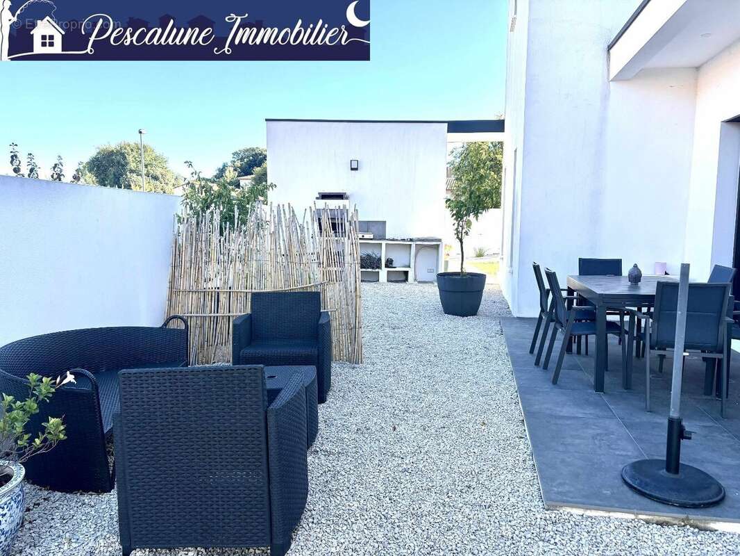 Maison à SAINT-SERIES