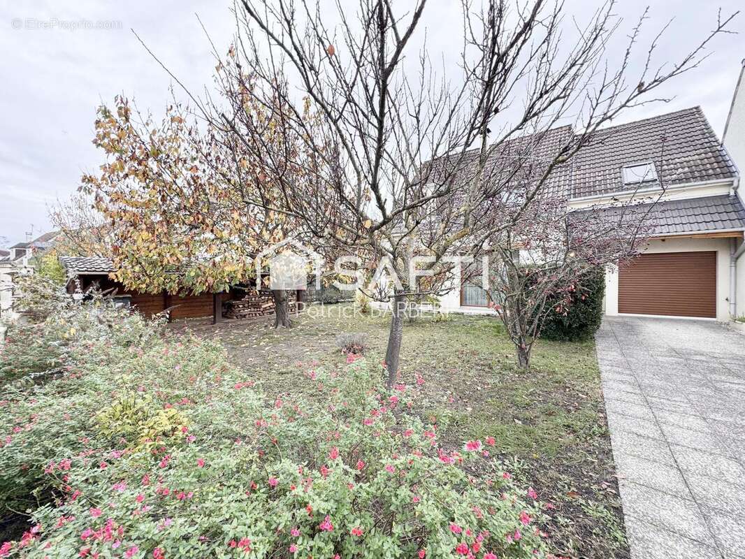 Photo 8 - Maison à VERNEUIL-SUR-SEINE