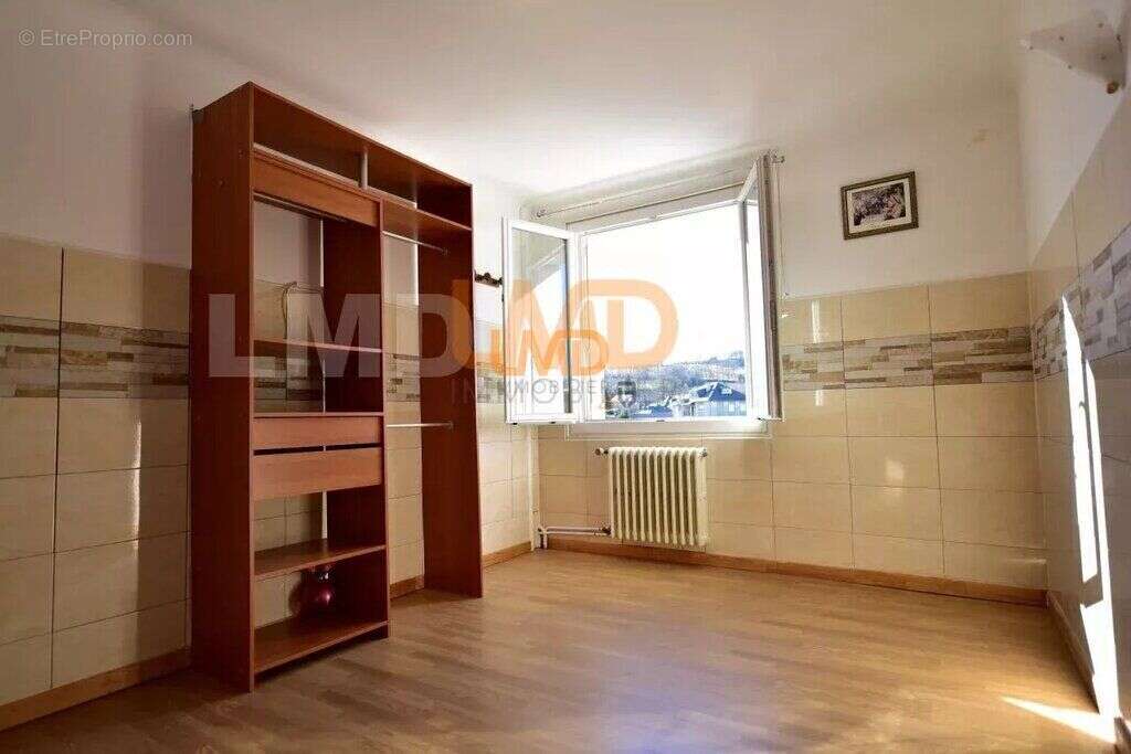 Vente- Local- Chambre d'hôte - photo 8