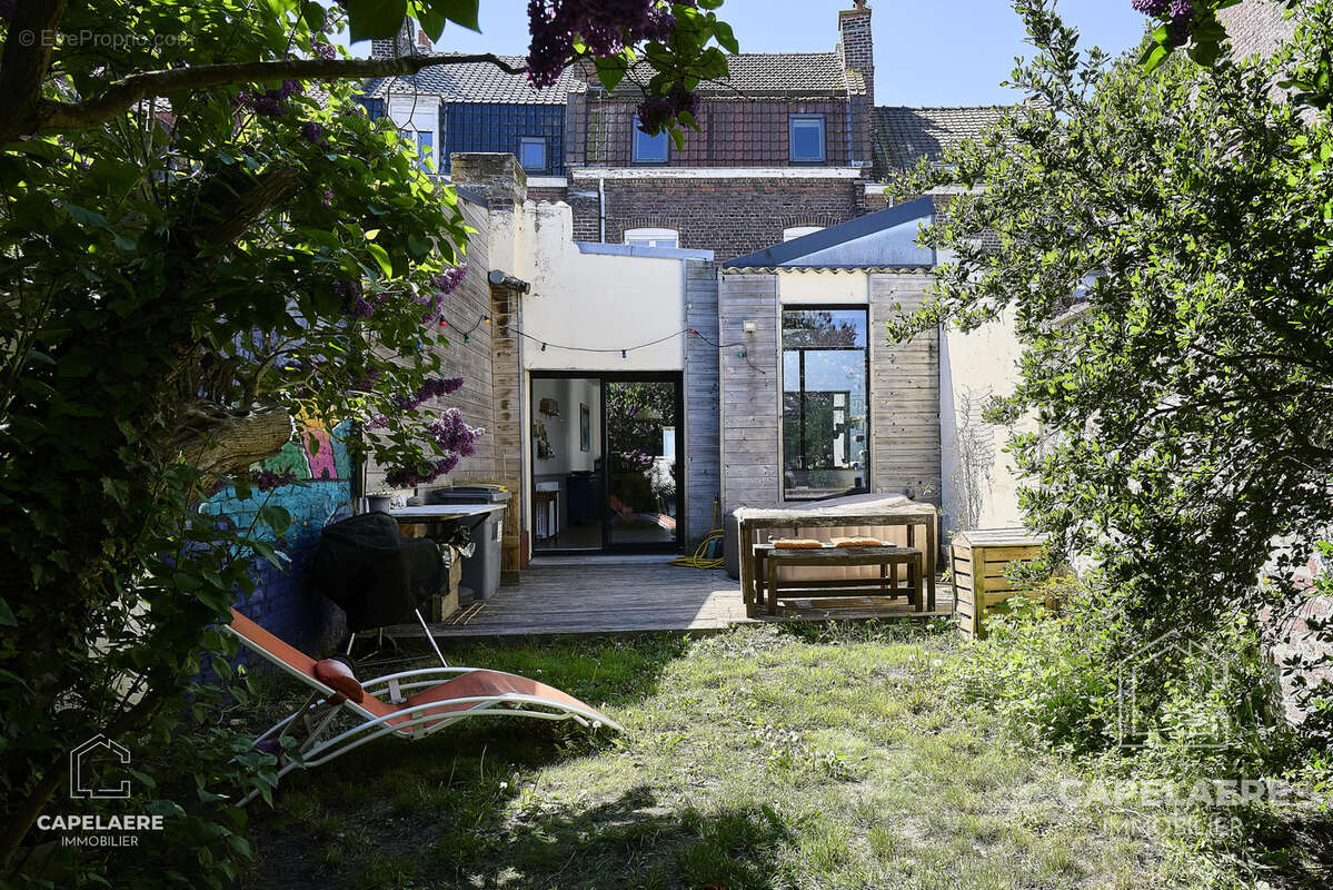 Maison à LA MADELEINE
