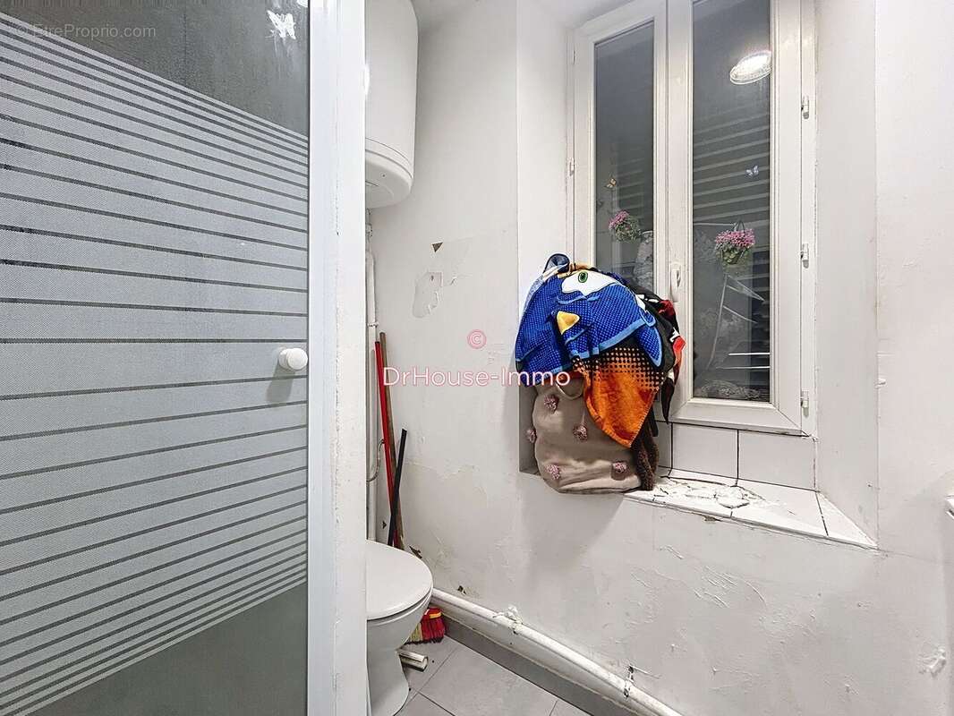 Appartement à MARSEILLE-1E