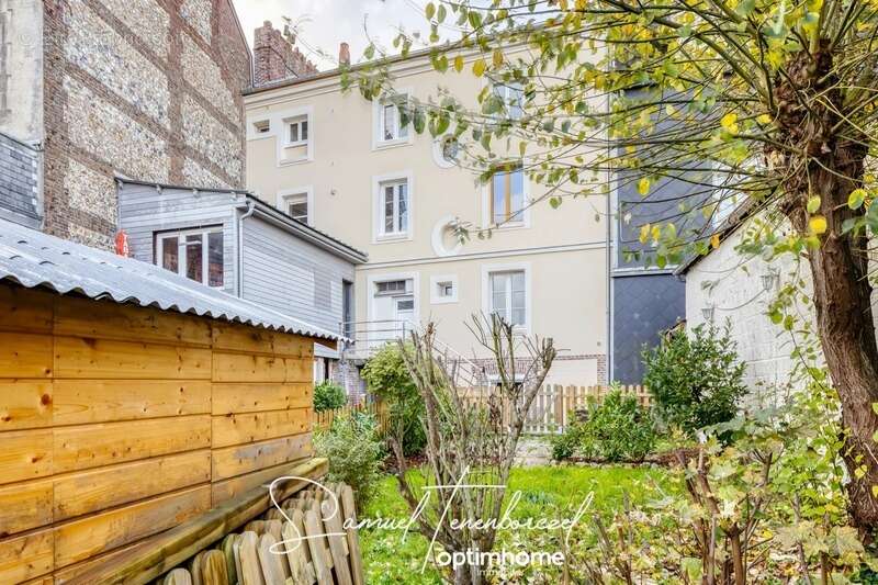 Appartement à CRICQUEBOEUF