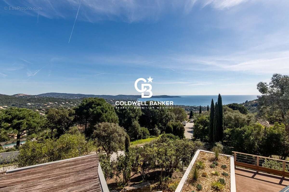 Maison à CAVALAIRE-SUR-MER