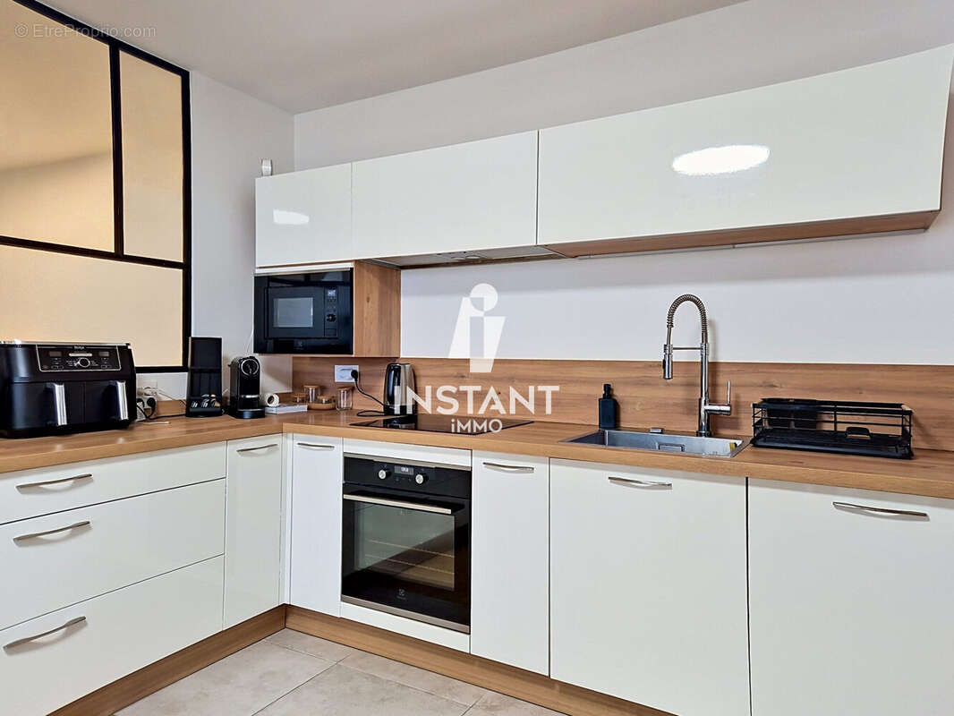Appartement à MAISONS-ALFORT