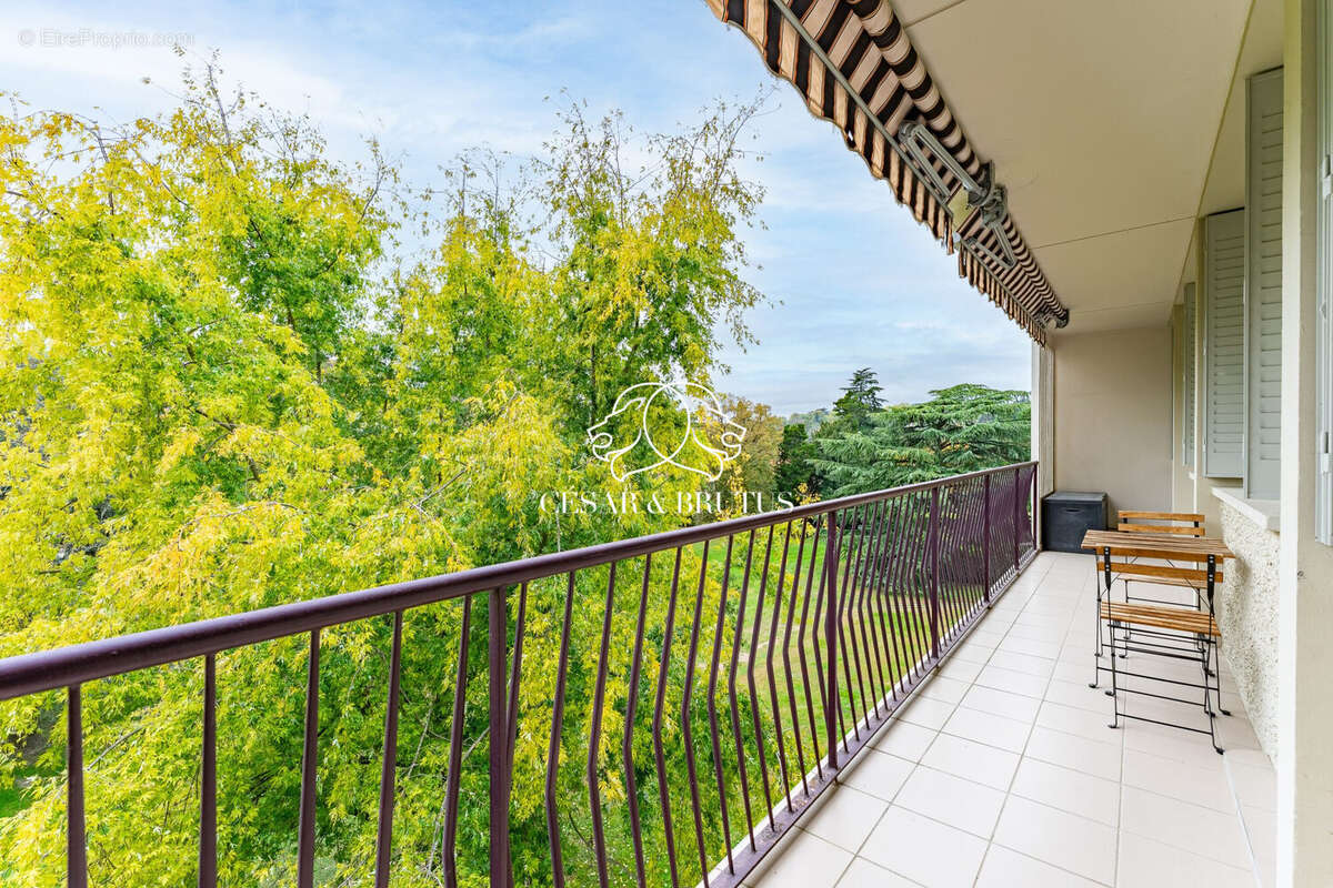 Appartement à LYON-9E