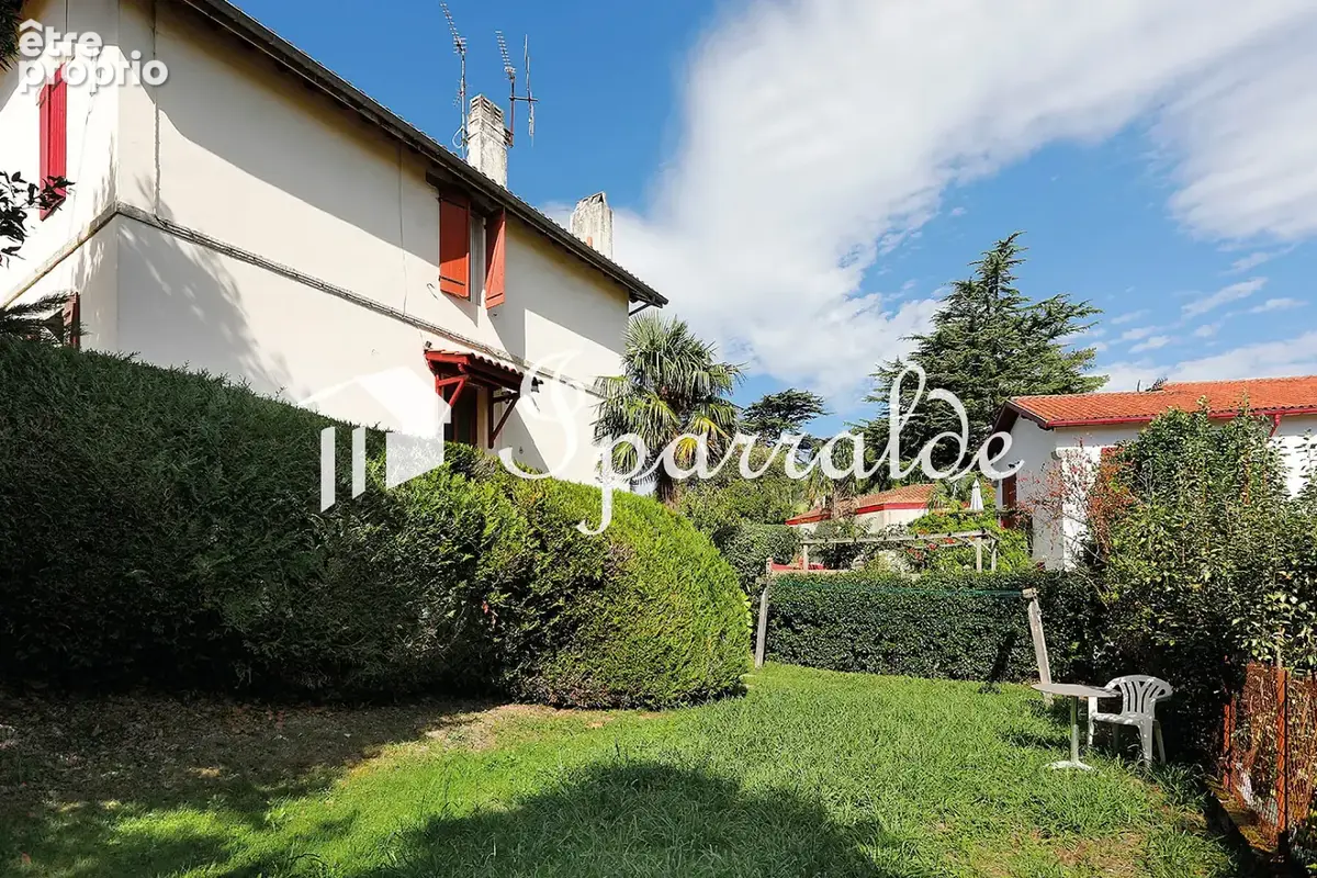 Exclusivité   hendaye centre-ville  117 m2  5 pièces  parking & très grande cave - photo 35