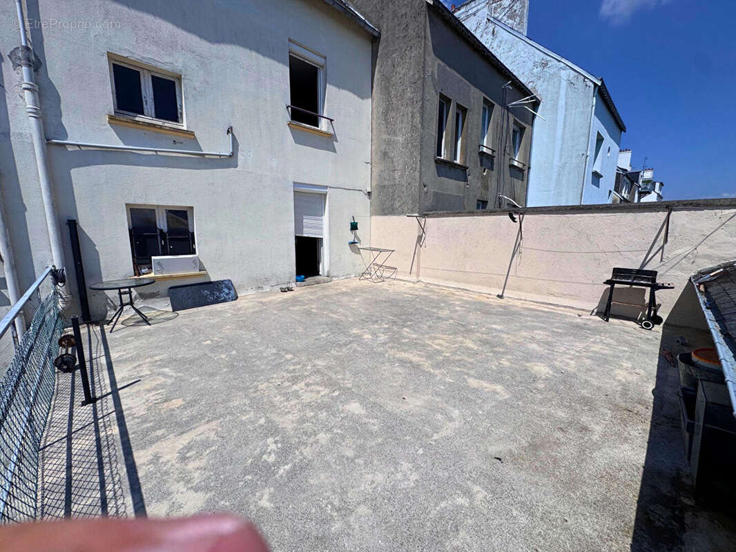 Exclusivité - immeuble de rapport à lanester - 6 appartements et 1 local commercial - photo 9