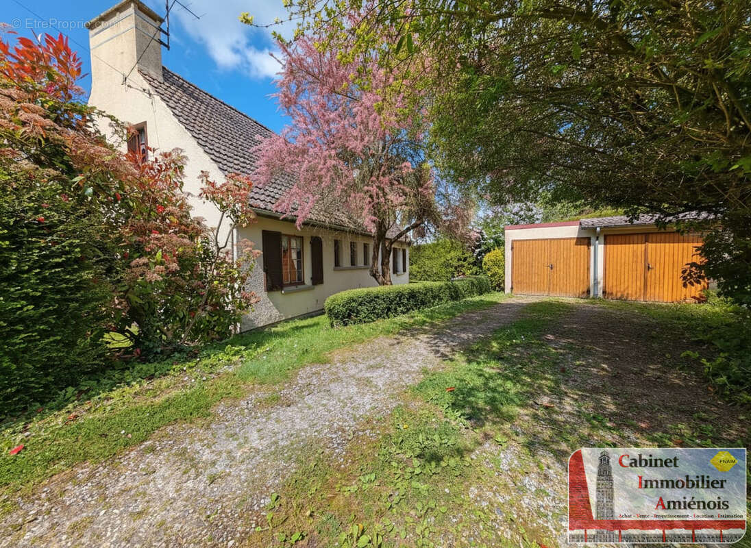 Maison à SAINS-EN-AMIENOIS